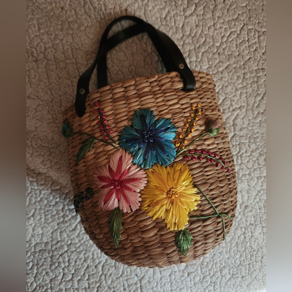 SOLD - Floral Embroidered Straw Tote Bag